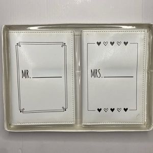 ICING MR. MRS. PASSPORT HOLDER COVER TRAVEL WEDDING NEWLY WEDS 2 PACK HONEYMOON